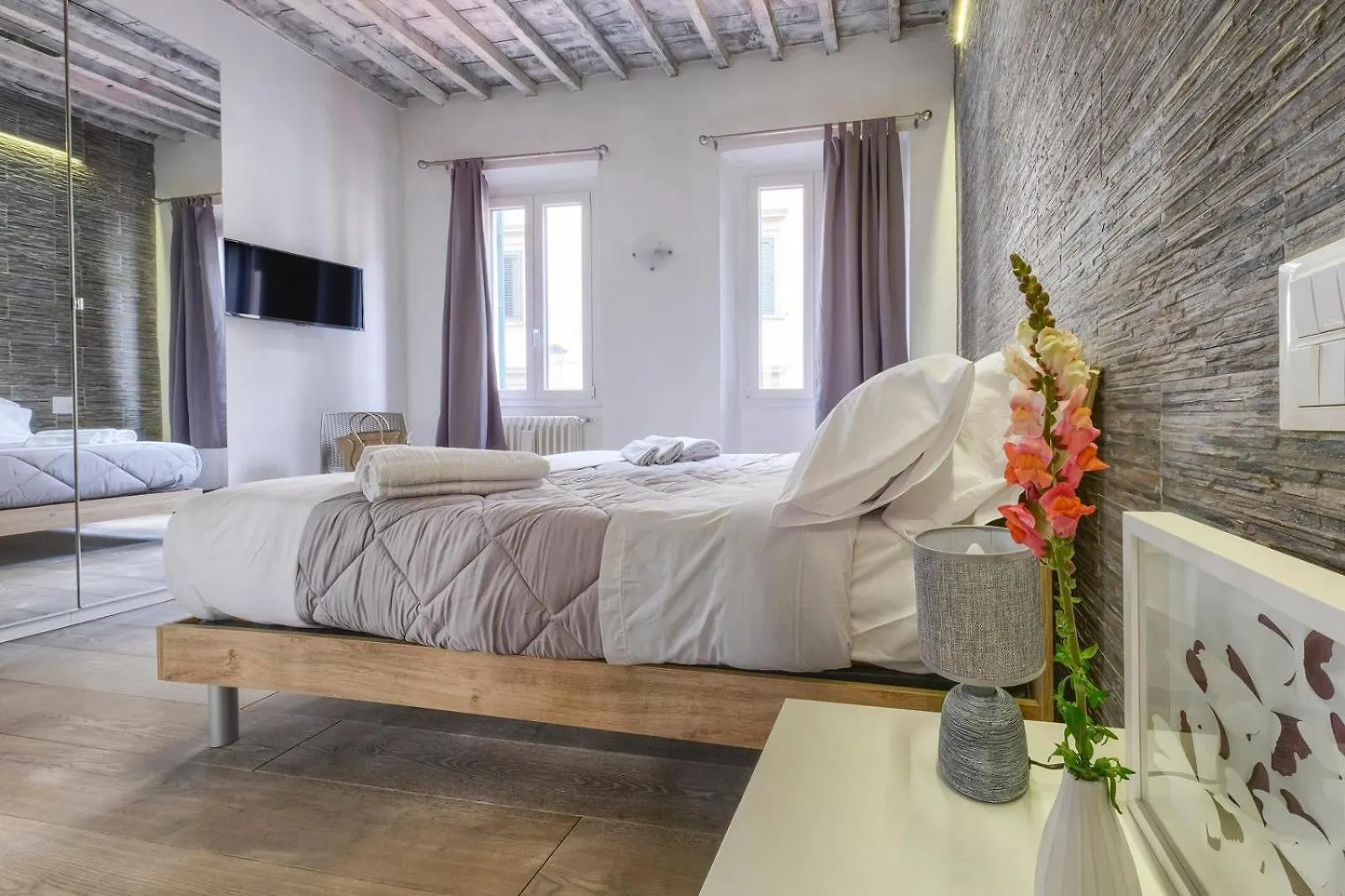 Appartamento Moderno A 2 Minuti Dalla Stazione Con Ac E Wifi Florence Apartment