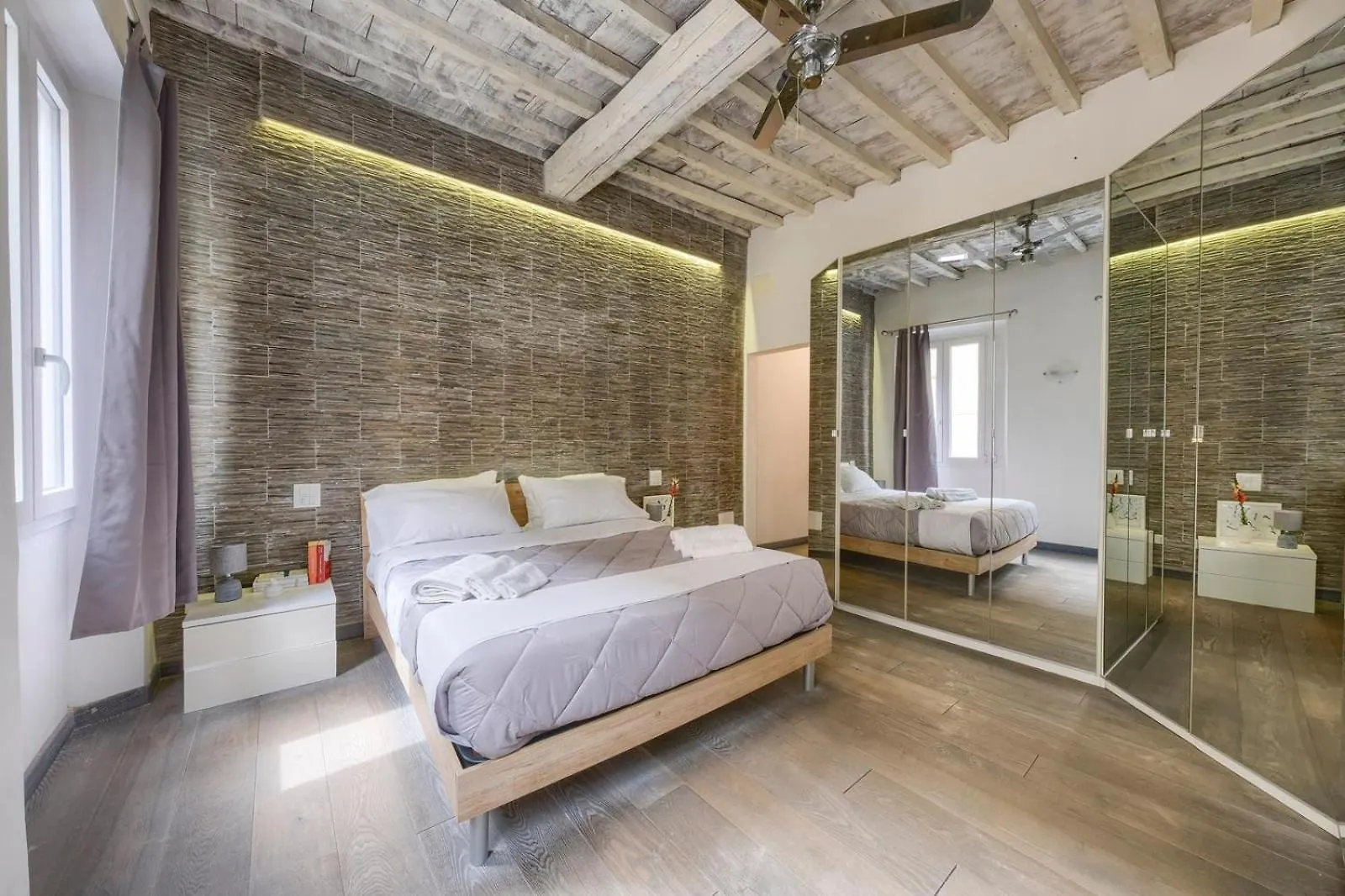Apartment Appartamento Moderno A 2 Minuti Dalla Stazione Con Ac E Wifi Florence Italy